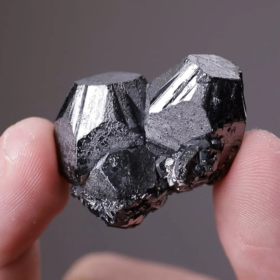 Hematite - image 2