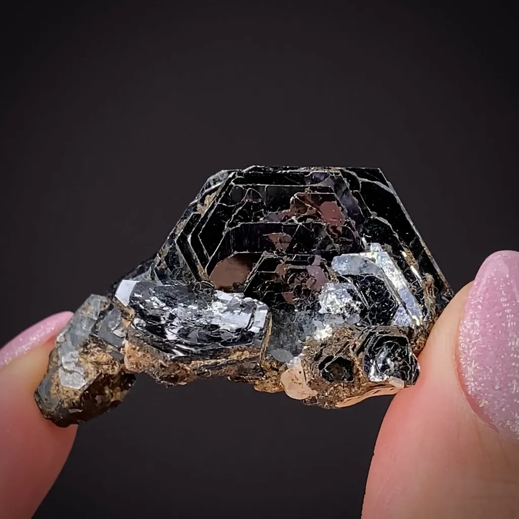 Hematite - image 2