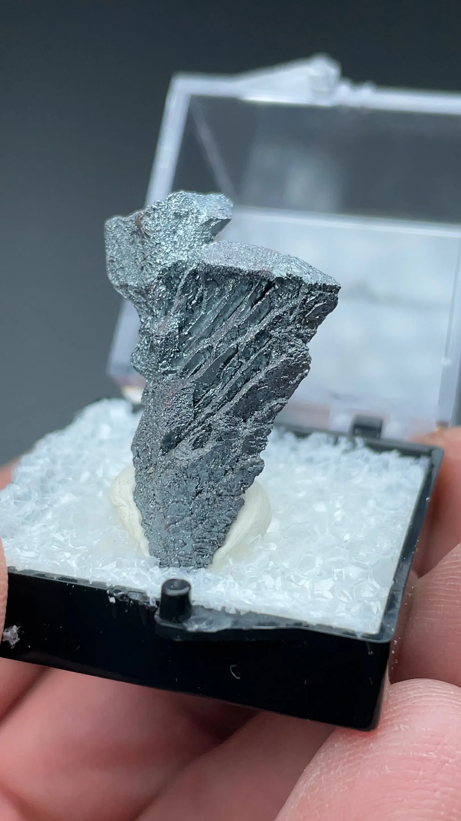 Hematite after Magnetite - image 2