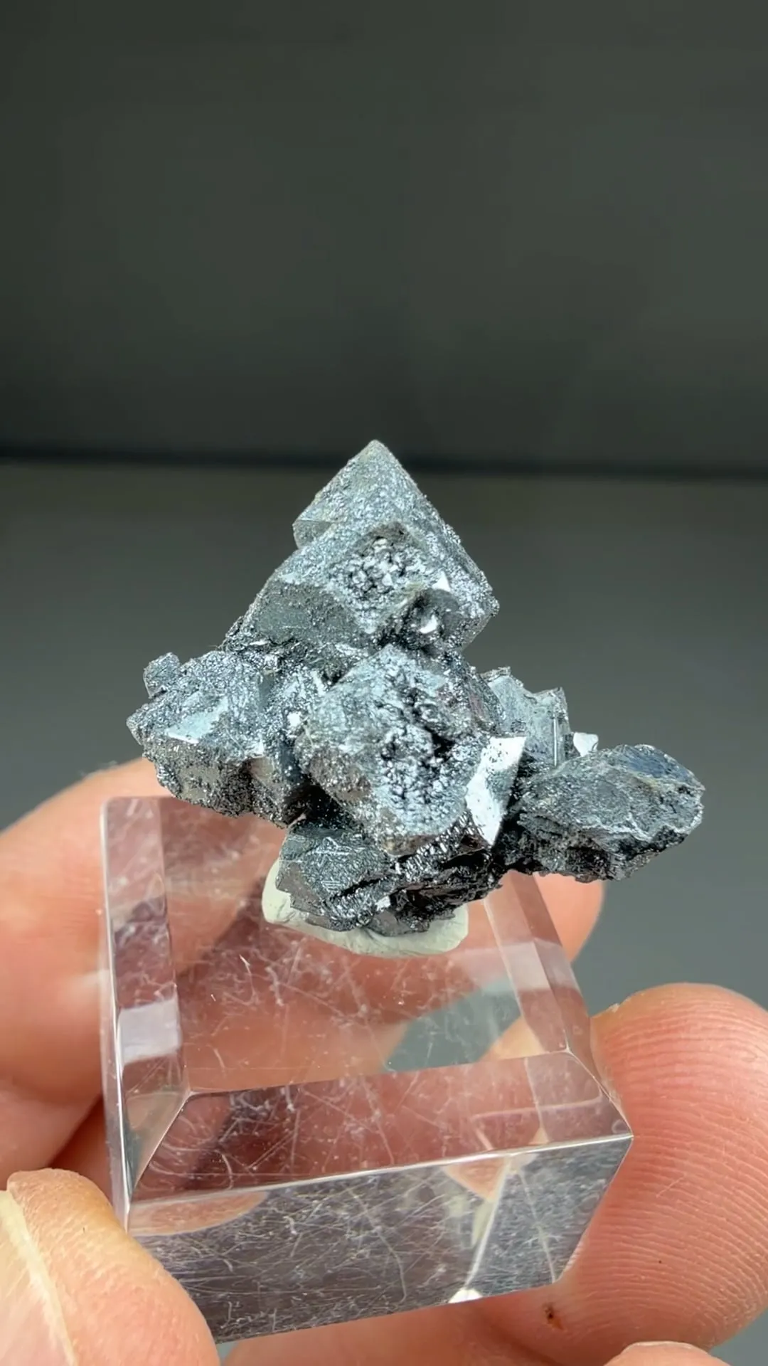 Hematite after Magnetite - image 2