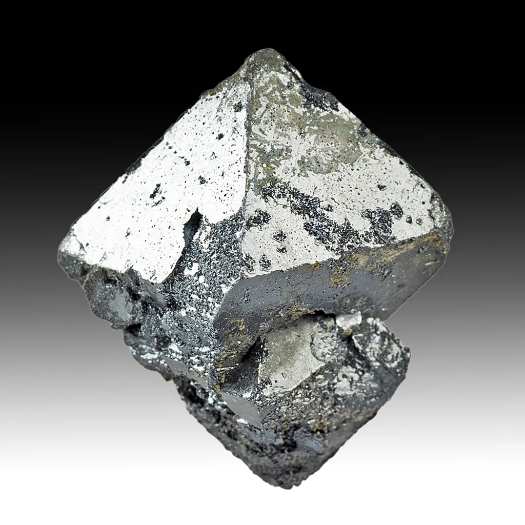 Hematite after Magnetite image