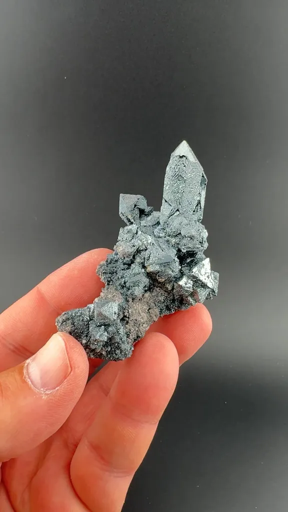 Hematite after Magnetite image