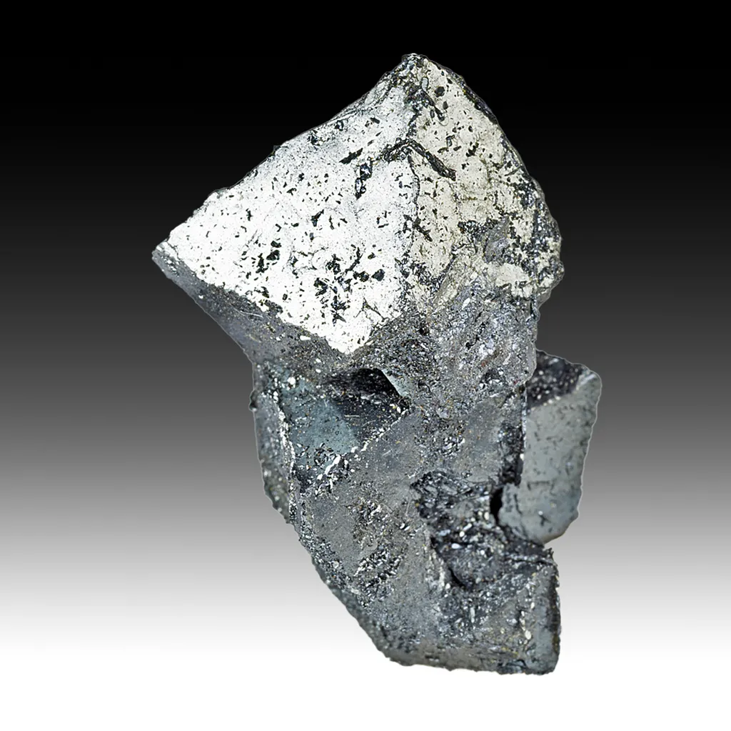 Hematite after Magnetite image