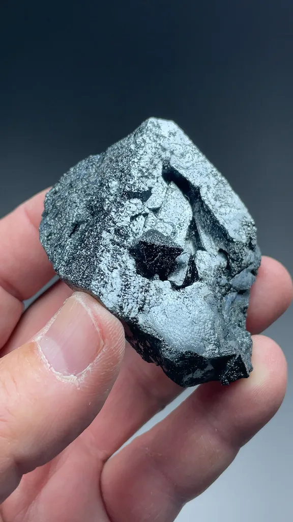 Hematite after Magnetite - image 2