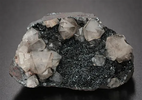 Hematite and Quartz image