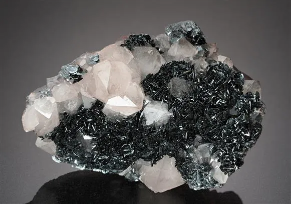 Hematite and Quartz - image 1