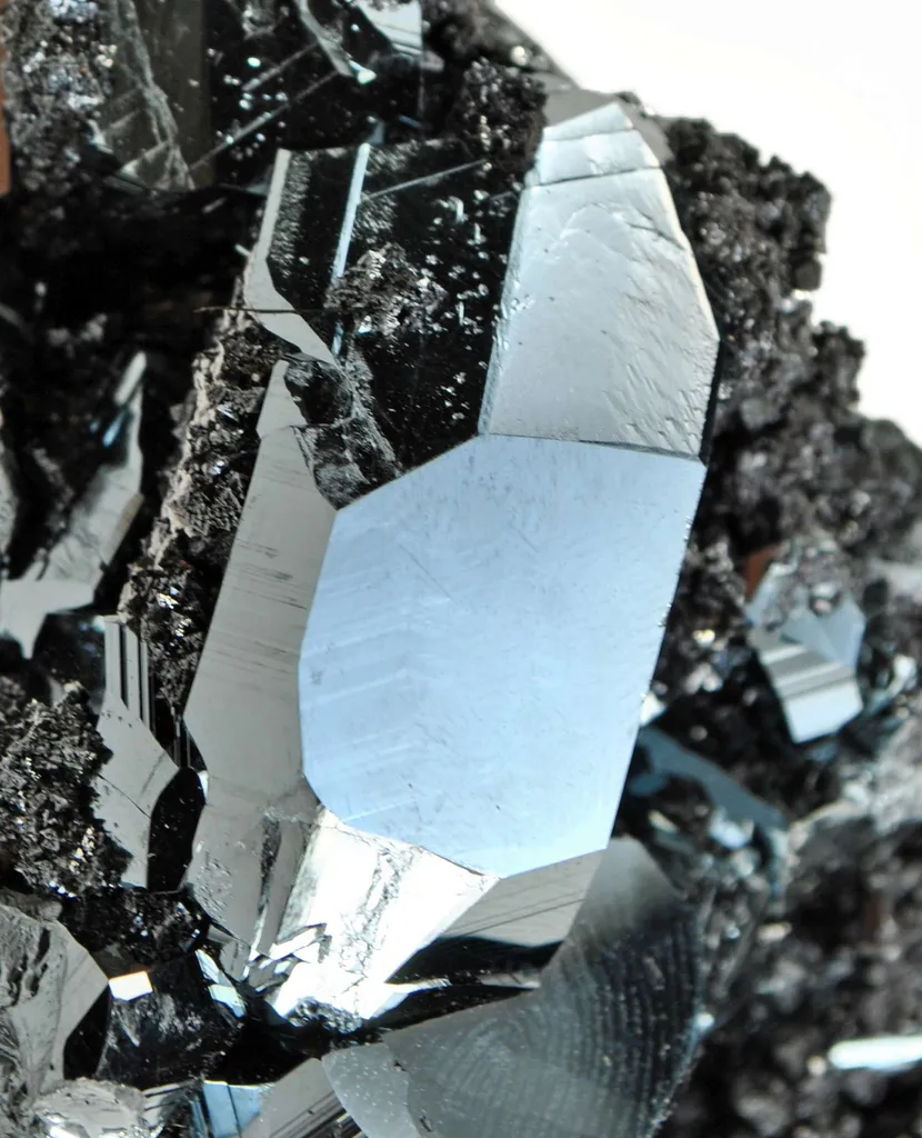Hematite - image 2