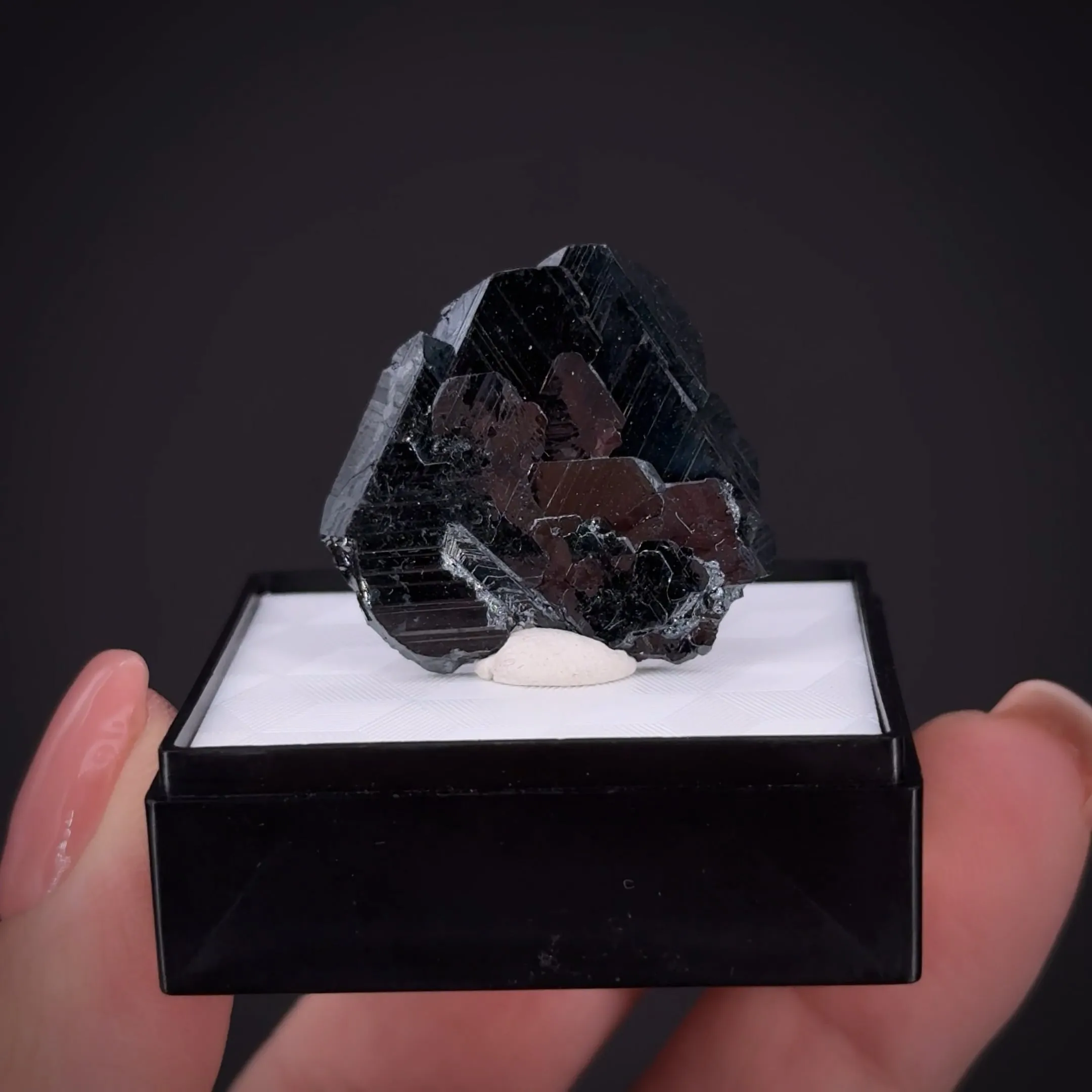Hematite - image 2