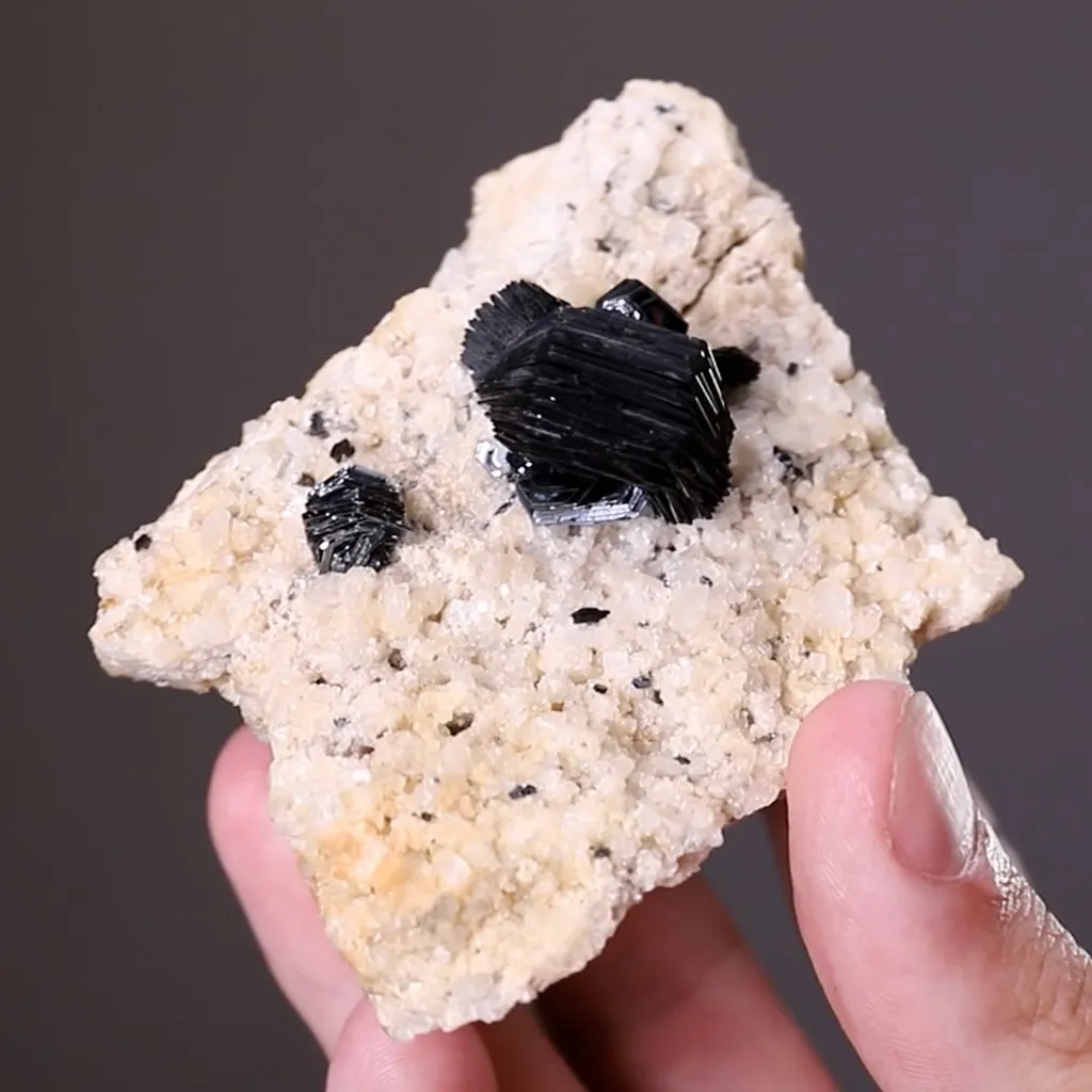 Hematite - image 2