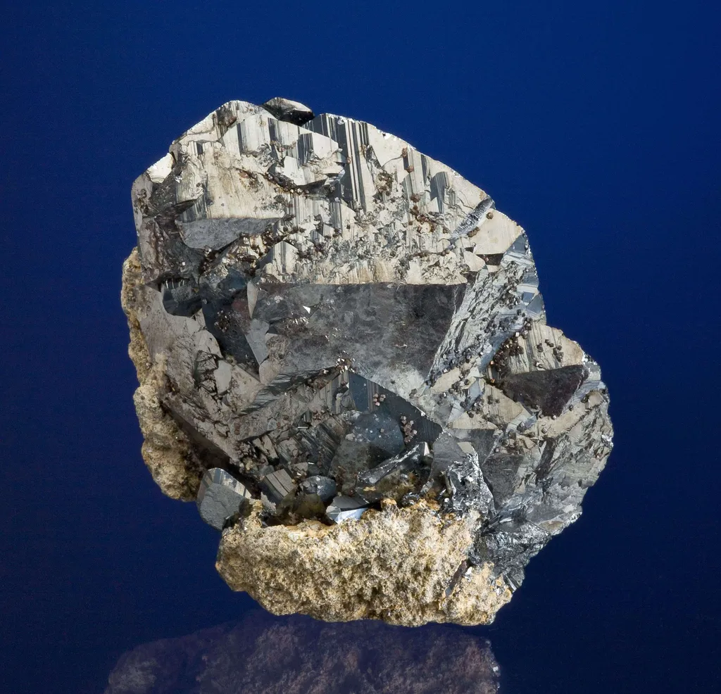 Hematite image