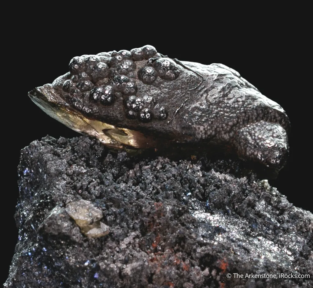 Hematite coating Smithsonite image