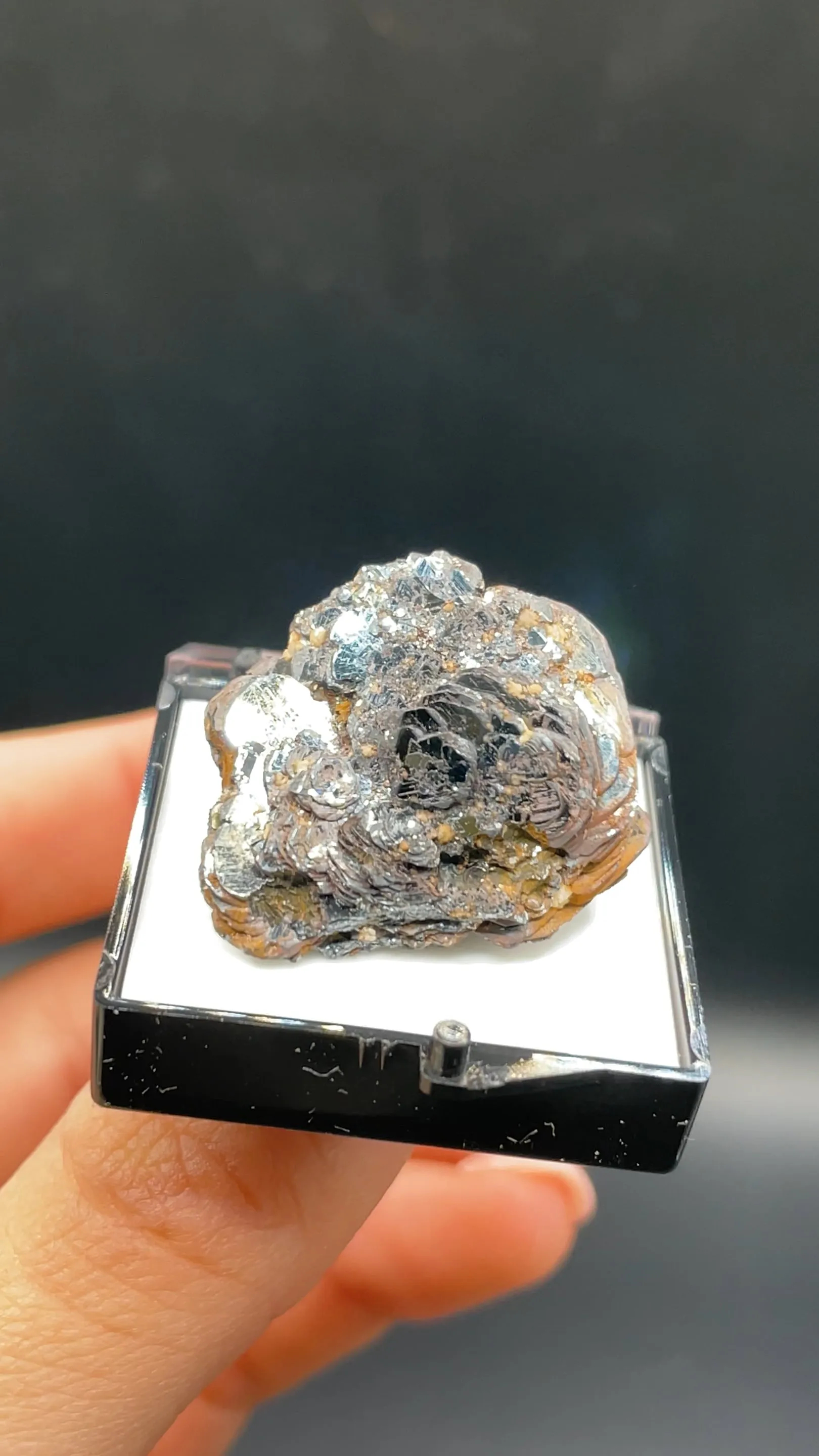 Hematite - image 2