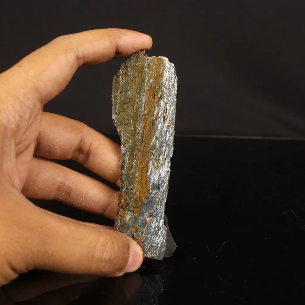 Hematite from Andrade mine, Minas Gerais, Brazil - image 4