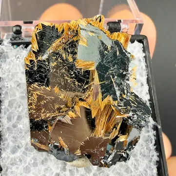 Hematite from Novo Horizonte, Bahia, Brazil