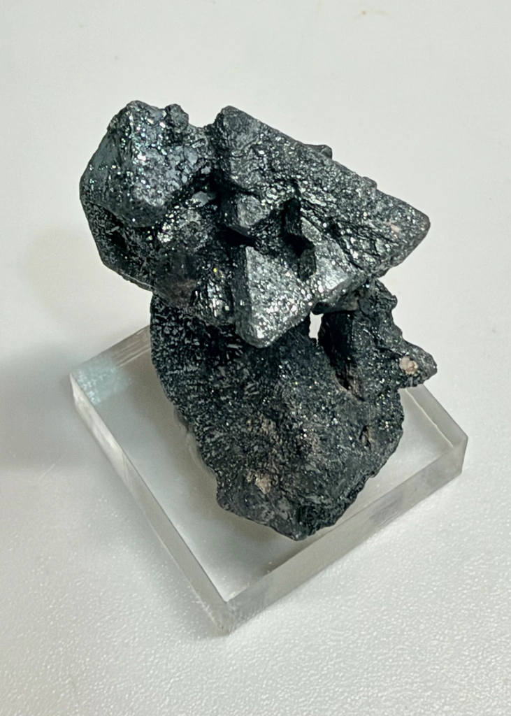 Hematite from Payún Matrú volcano, Mendoza Province, Argentina image