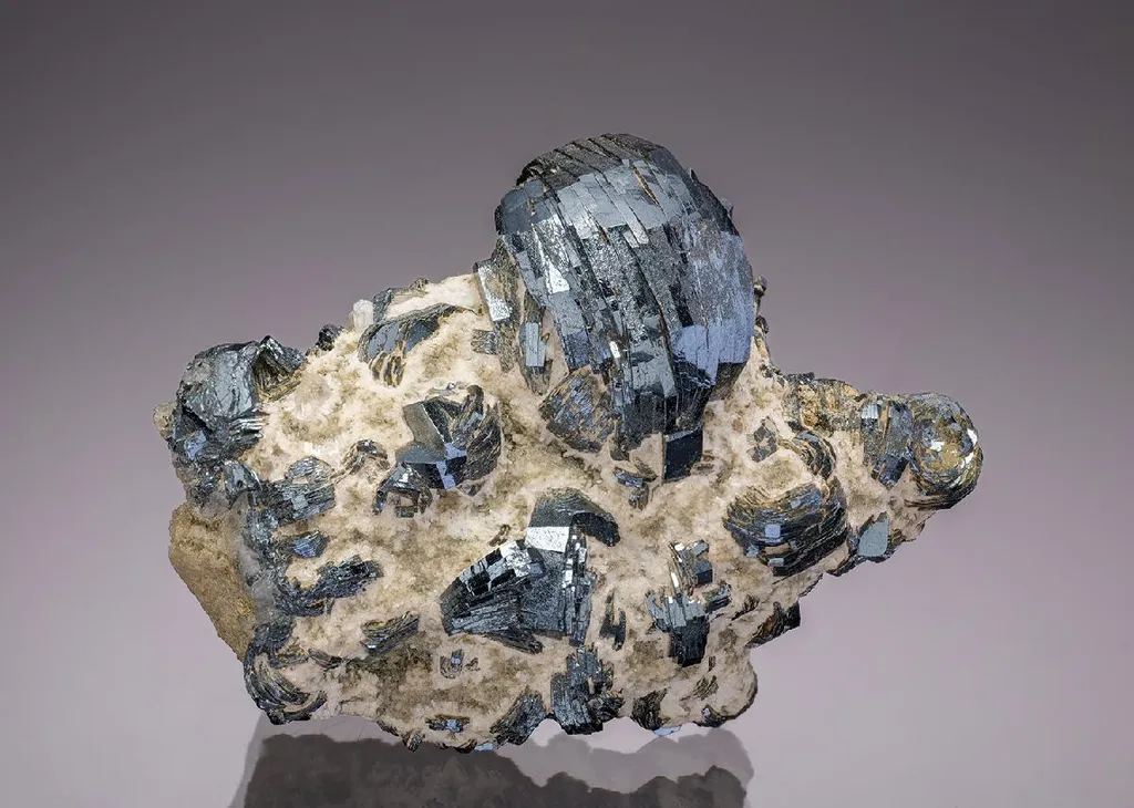 Hematite Iron ROSE image