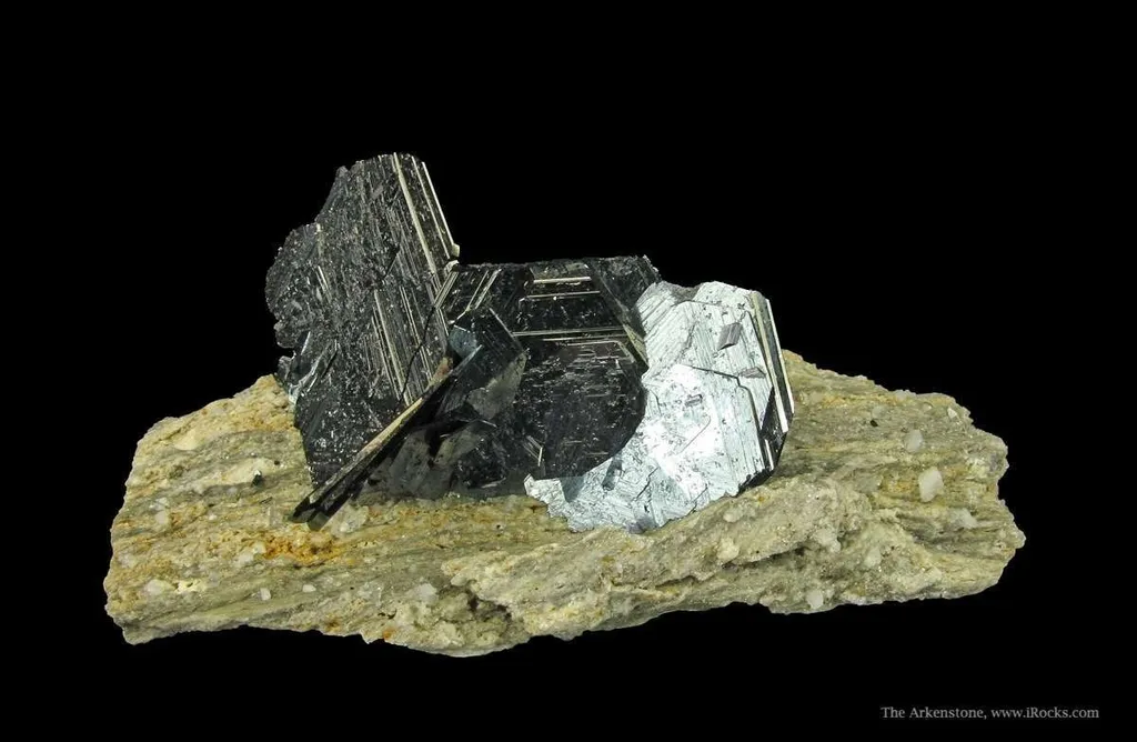 Hematite on Granite - image 5