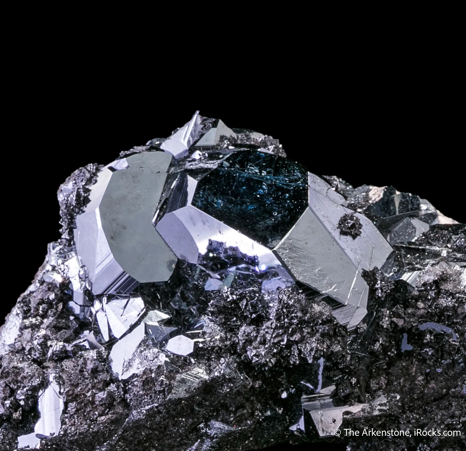 Hematite on Hausmannite - image 3