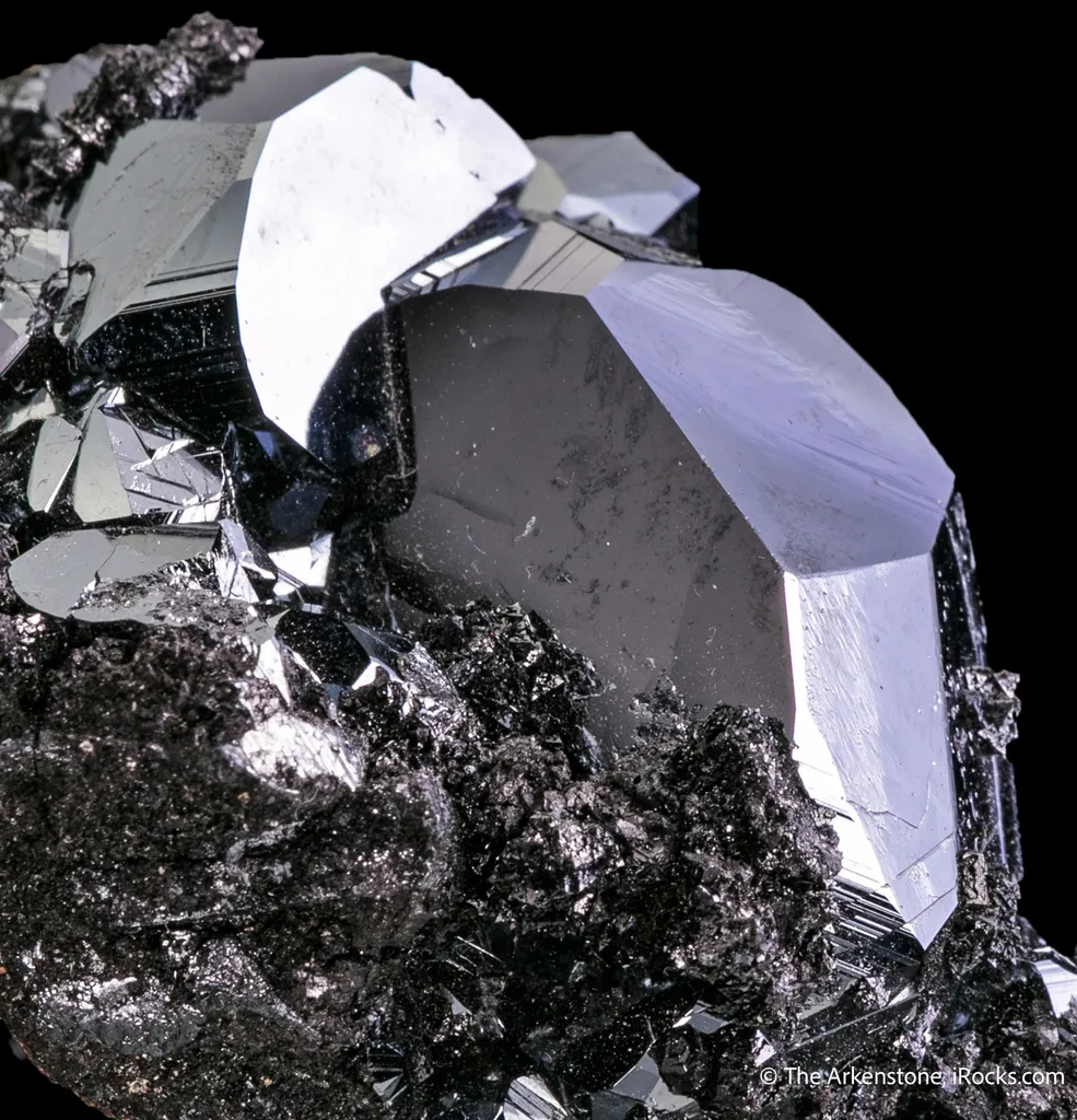 Hematite on Hausmannite - image 5