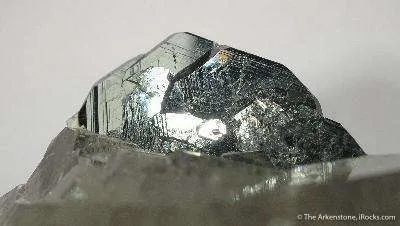 Hematite on Quartz - image 2
