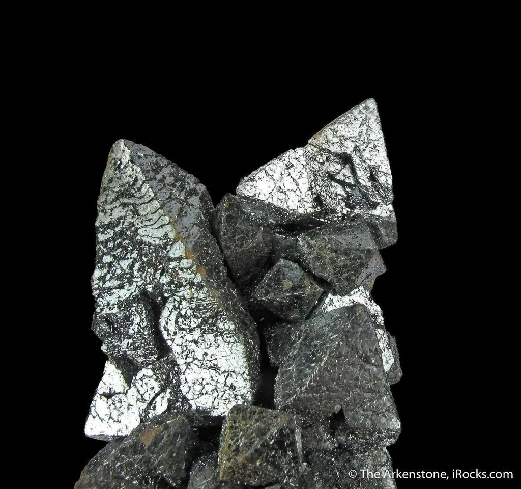 Hematite ps. Magnetite - image 2