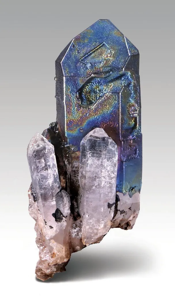 Hematite, Quartz image