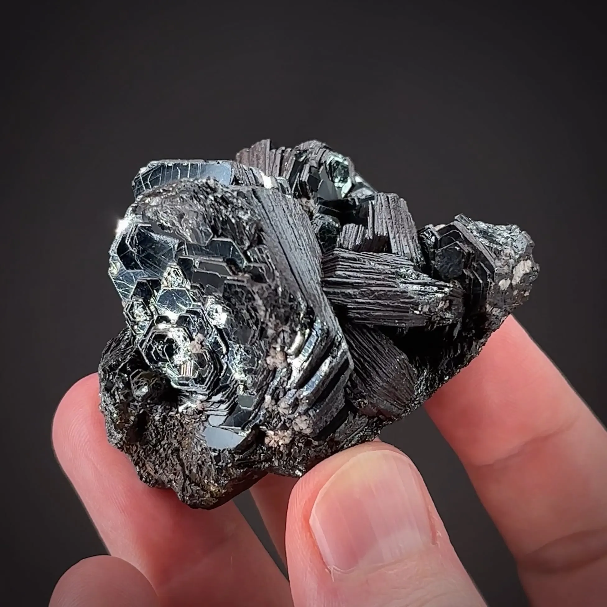 Hematite Rose - image 1