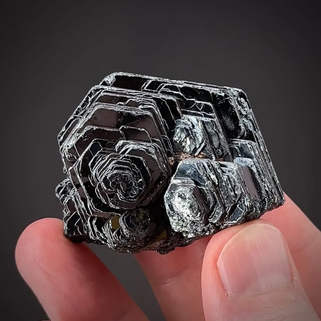 Hematite Rose - image 2