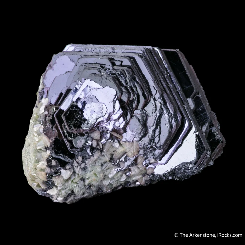 Hematite Rose with Muscovite - image 4