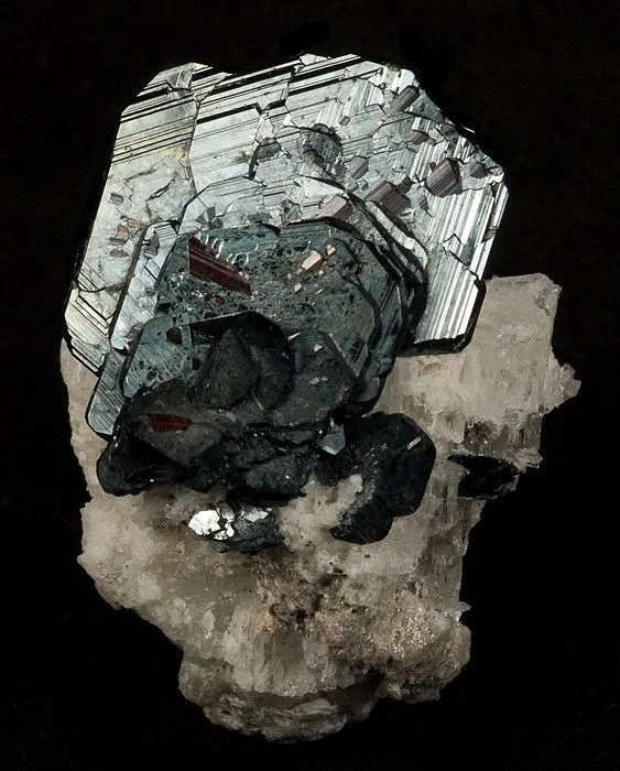 Hematite, Rutile, Adularia image