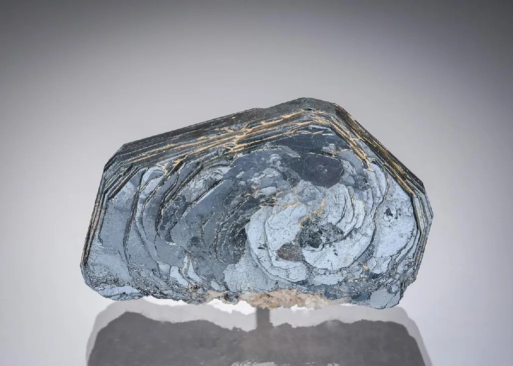 Hematite Var. Iron ROSE image