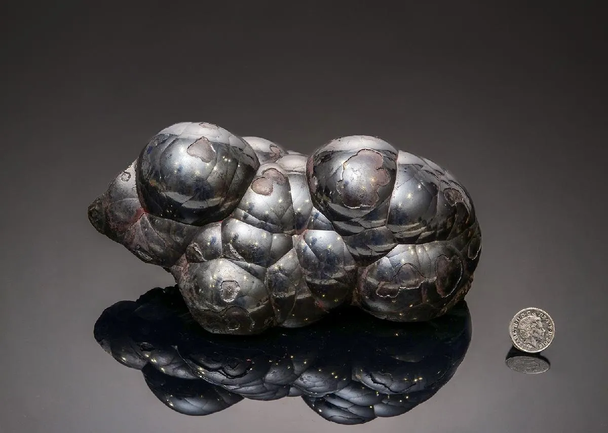 Hematite var. Kidney Ore - image 1