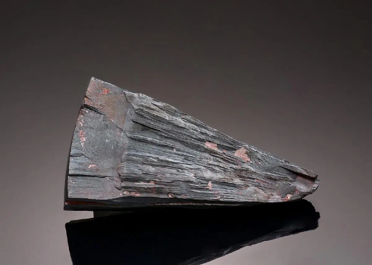 Hematite var. Pencil Ore - image 1