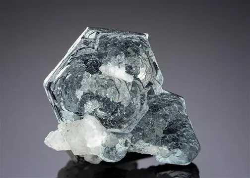 Hematite with ADULARIA