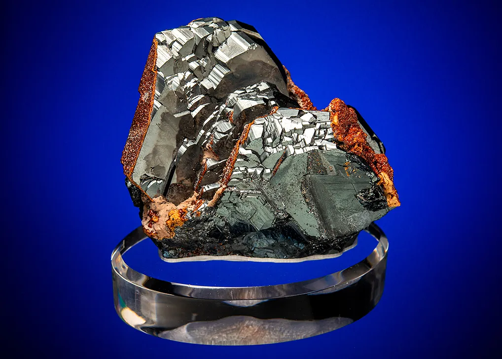 Hematite with Andradite - image 2