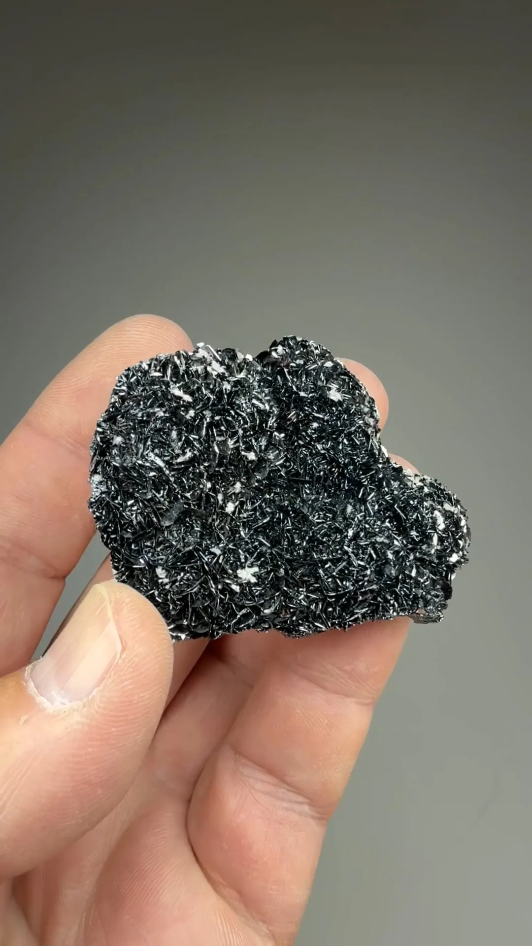 Hematite with Aragonite - image 2