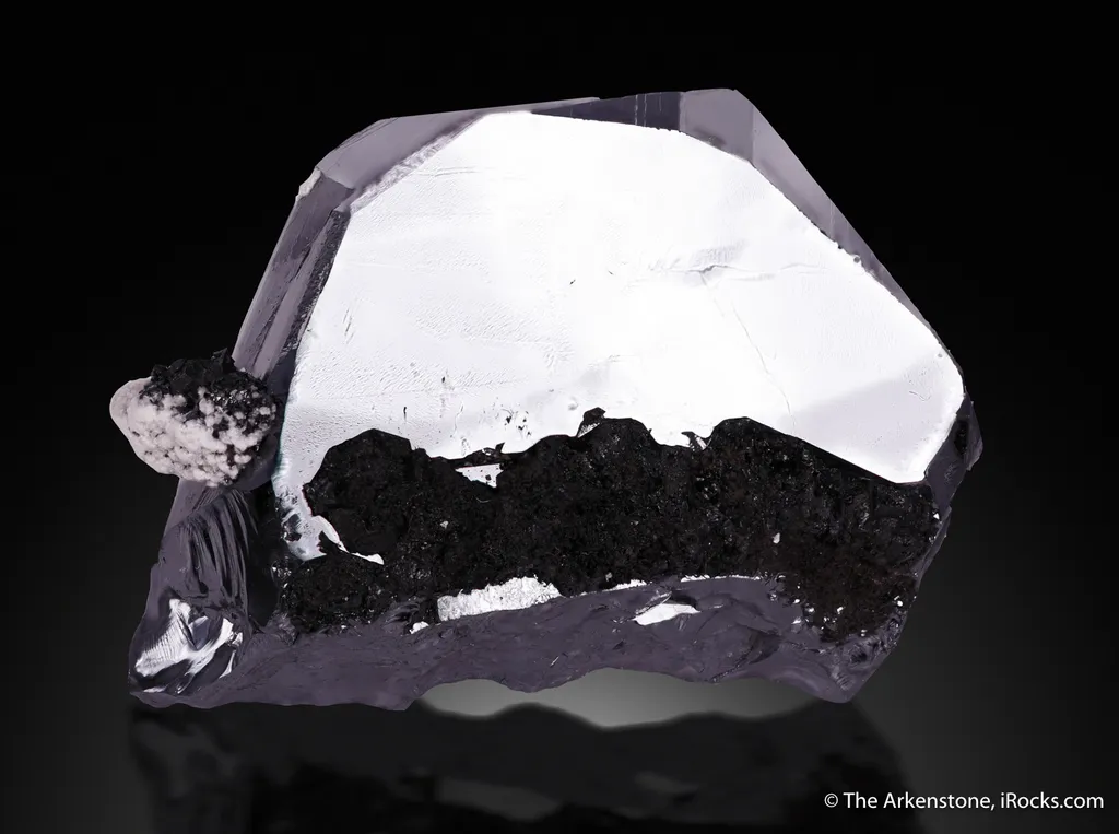 Hematite with Hausmannite image