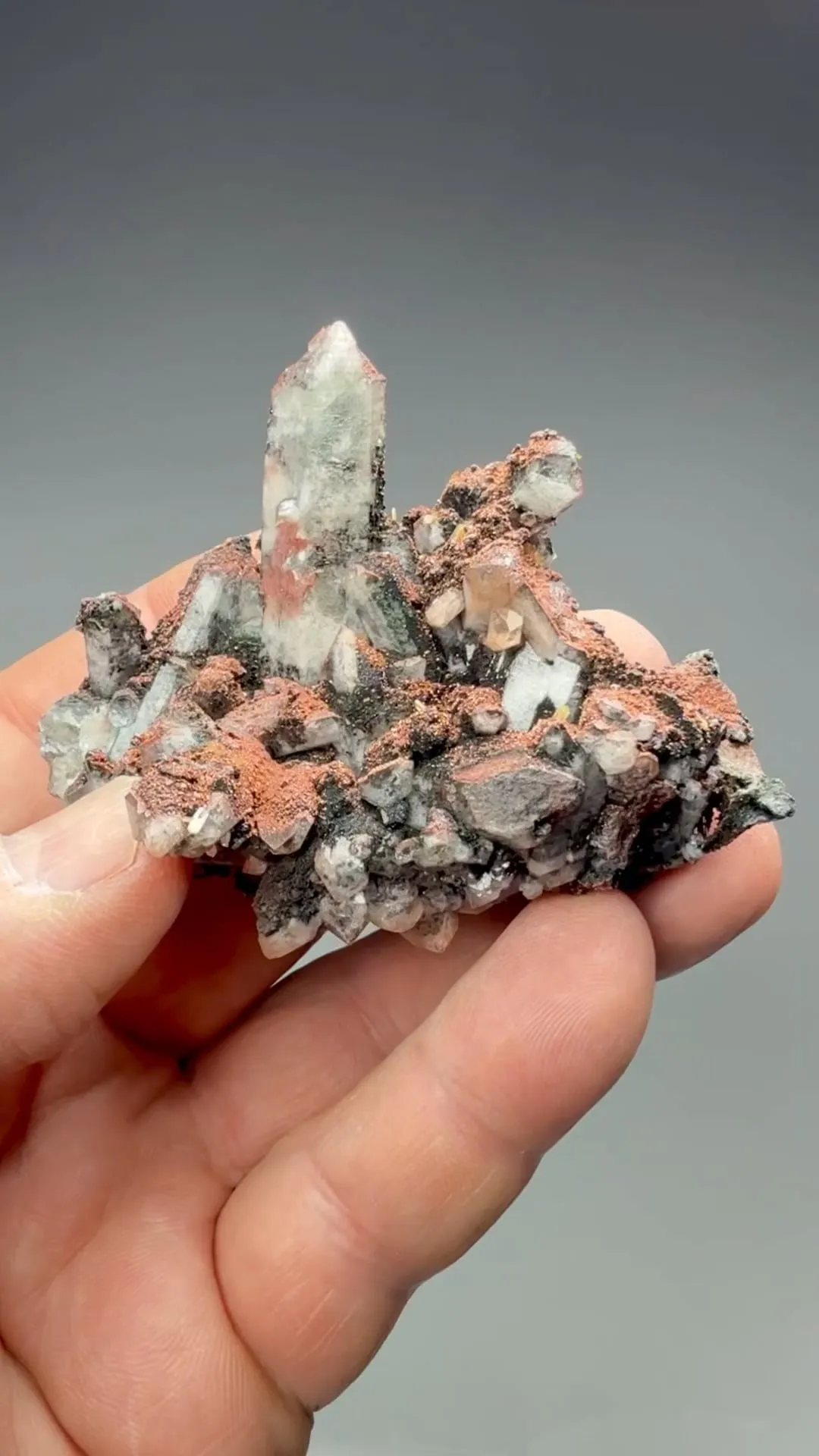 Hematite with Quartz - image 2