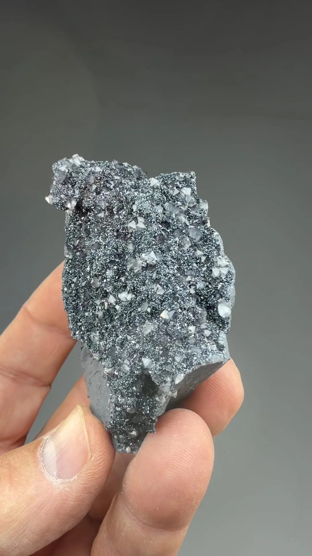 Hematite with Quartz - image 2