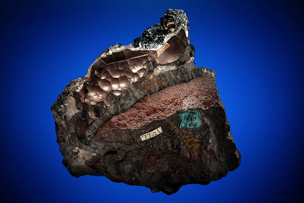 Hematite with Quartz - image 2