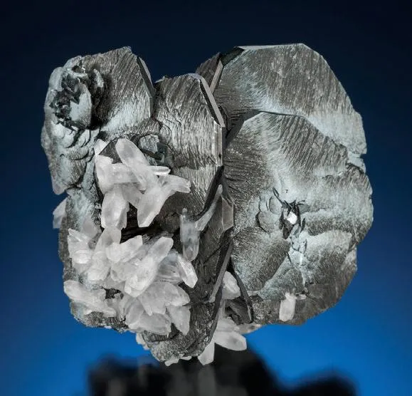 Hematite with Quartz image