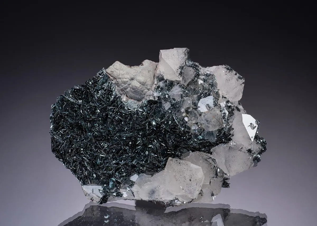 Hematite with Quartz - image 1