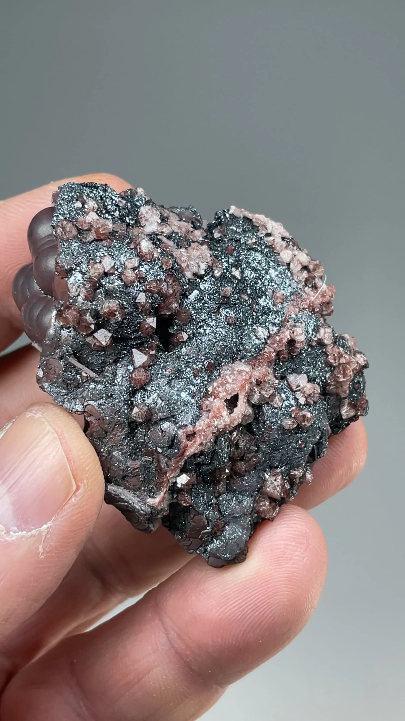 Hematite with Quartz - image 2