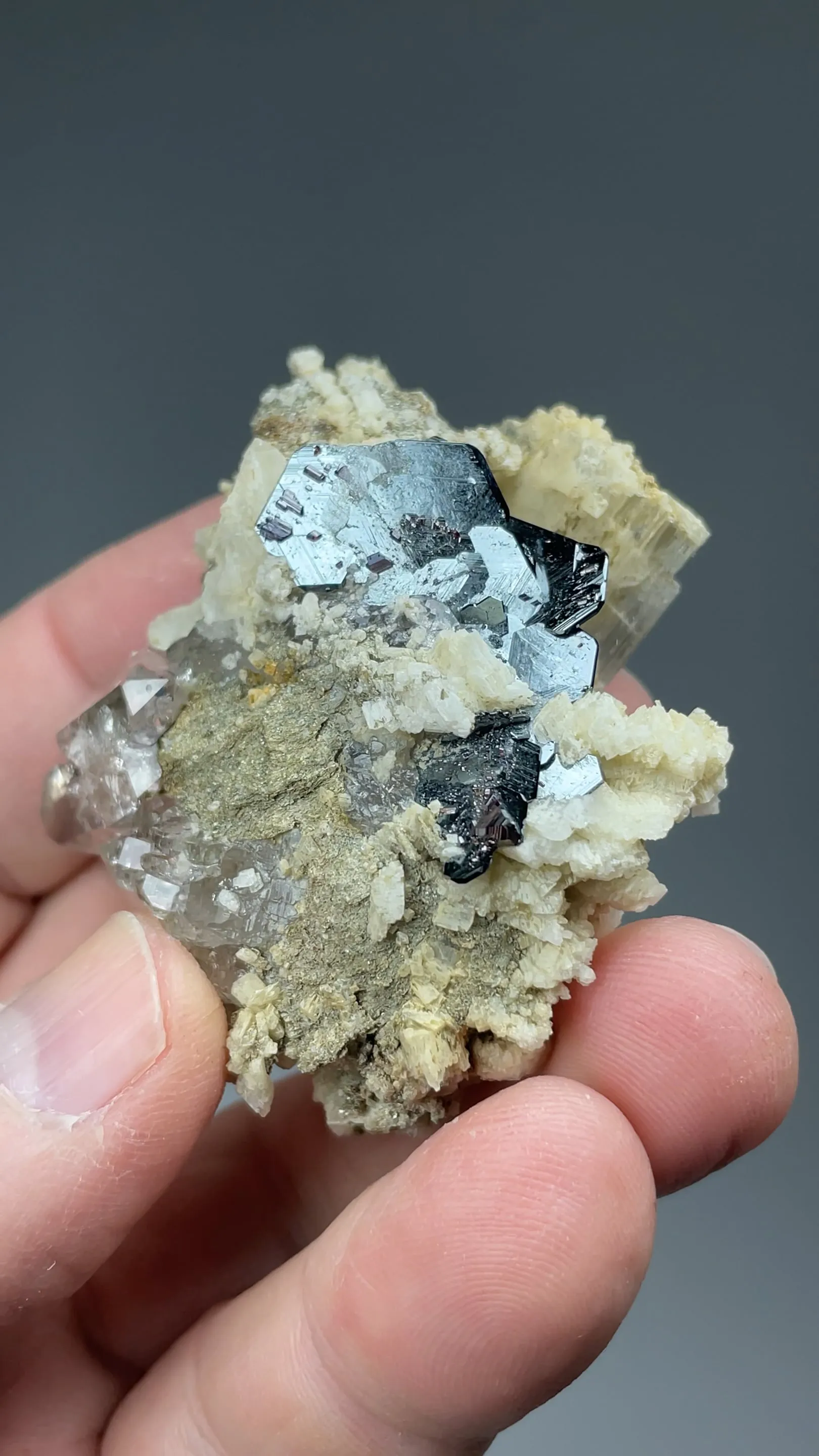 Hematite with Quartz, Rutile - image 2
