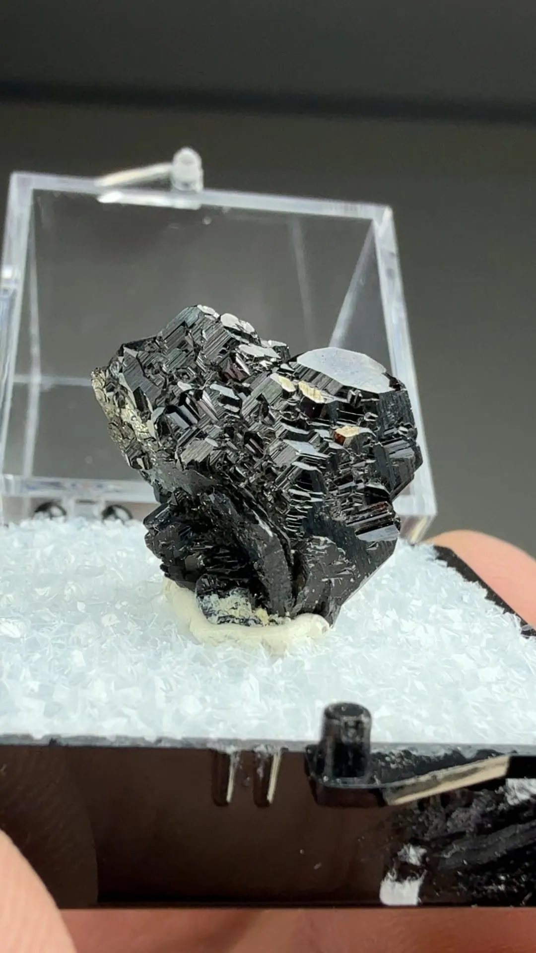 Hematite with Rutile - image 2