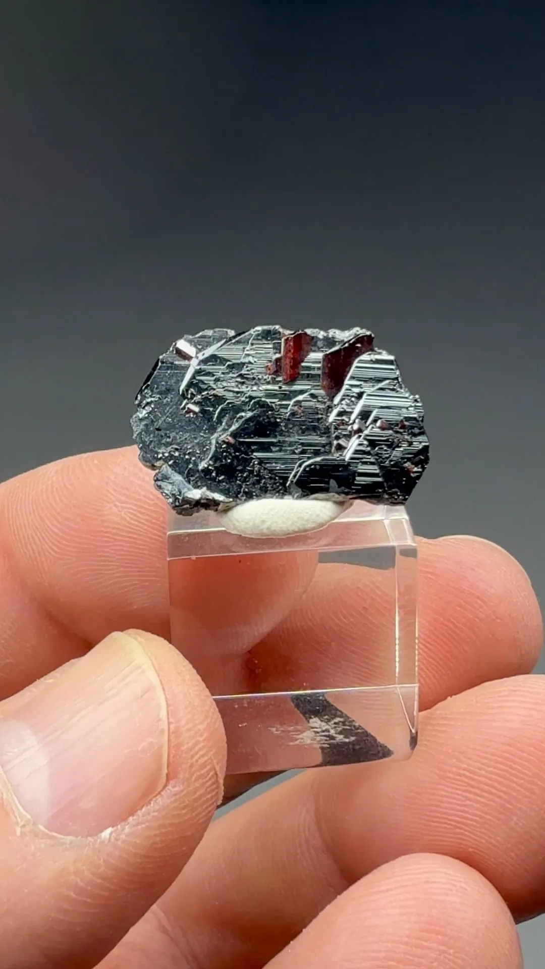 Hematite with Rutile - image 2
