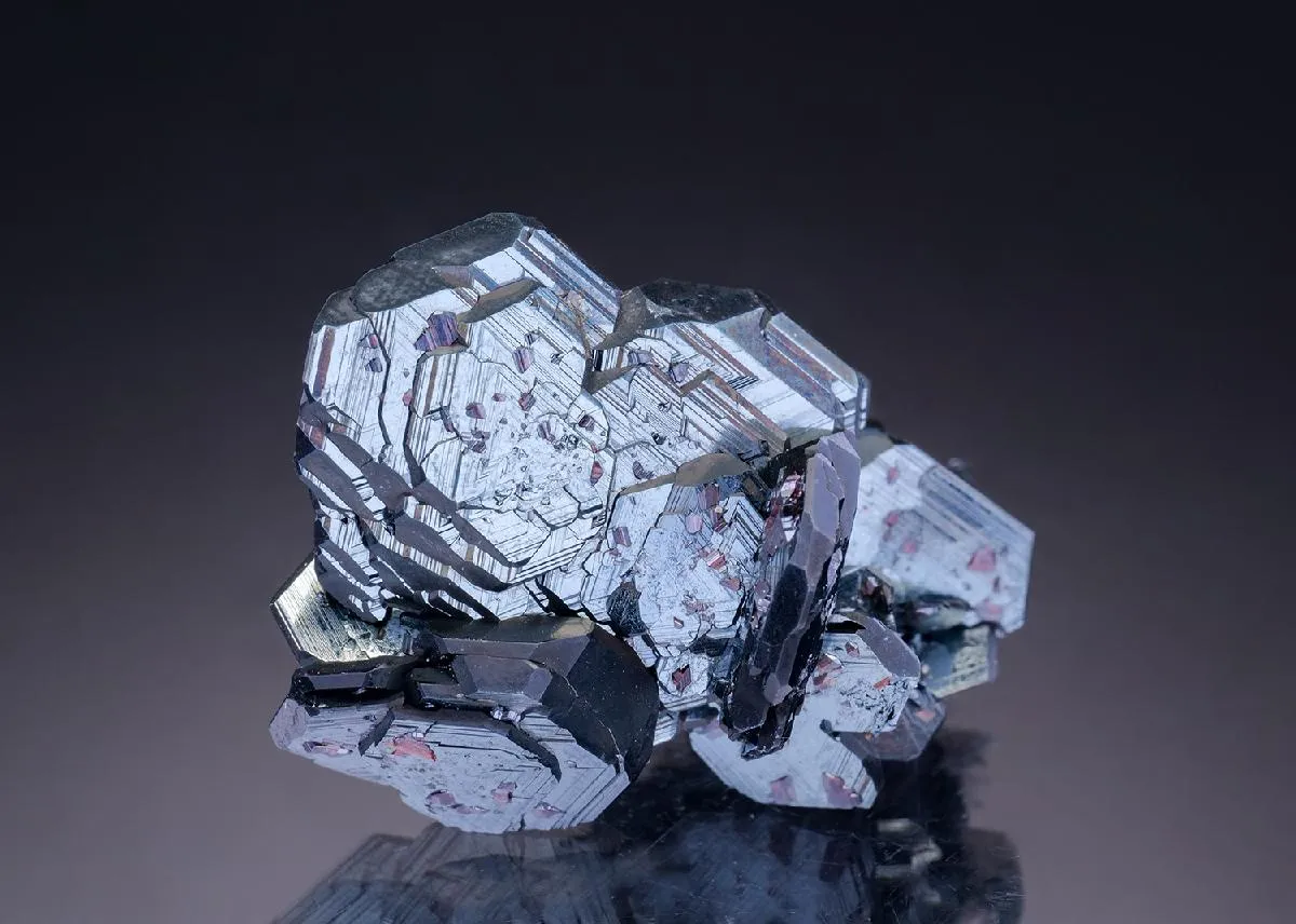 Hematite with Rutile - image 1