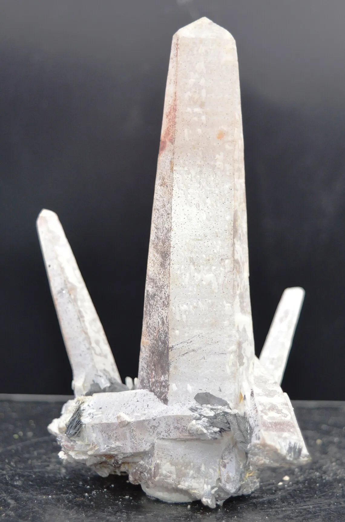 Hematoid Quartz & Hematite 156 grams - China - image 2
