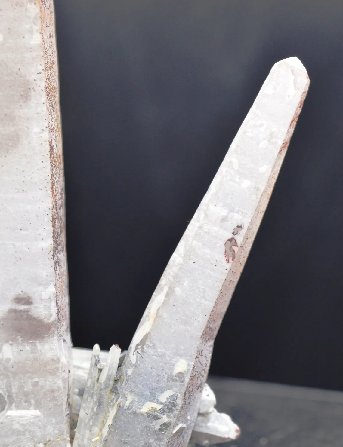 Hematoid Quartz & Hematite 156 grams - China - image 4