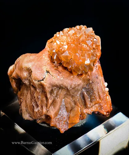 Hematoid Quartz on Gypsum - image 2